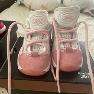 Toddler sneakers
